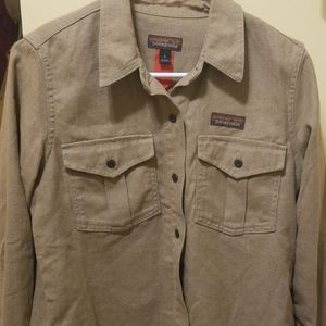 Patagonia Tops - Patagonia Women's Farrier Shirt Patagonia Tops - Patagonia Women's Farrier Shirt